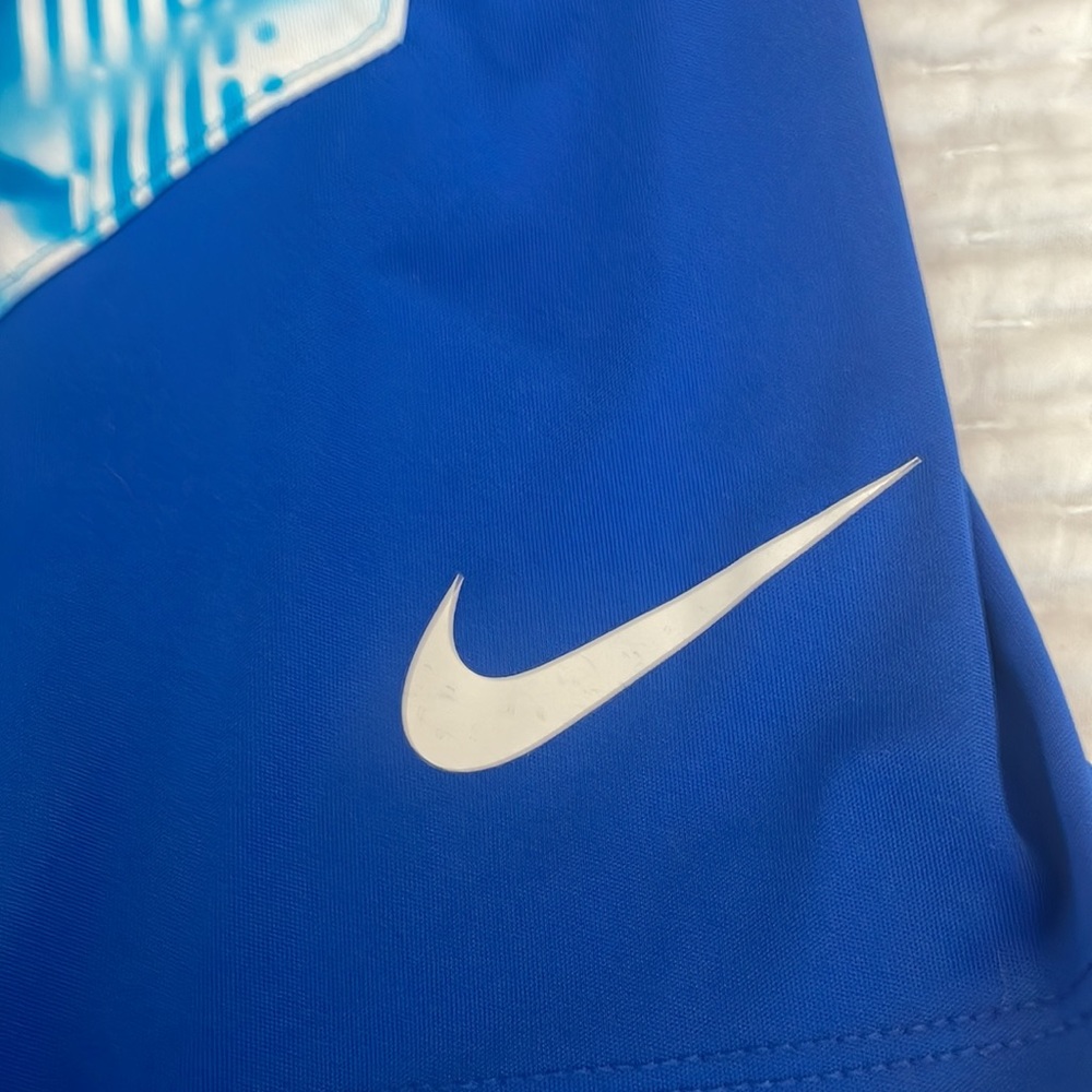 Boys Nike Shorts Size Large - Picture 2 of 7